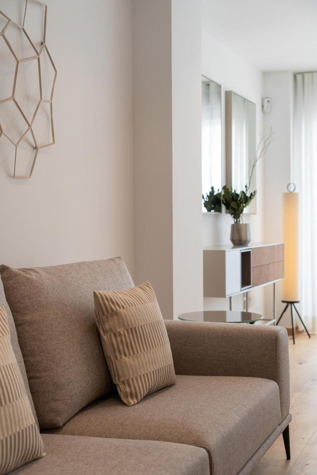 Elegance & Comfort In Chamberi- 4c *