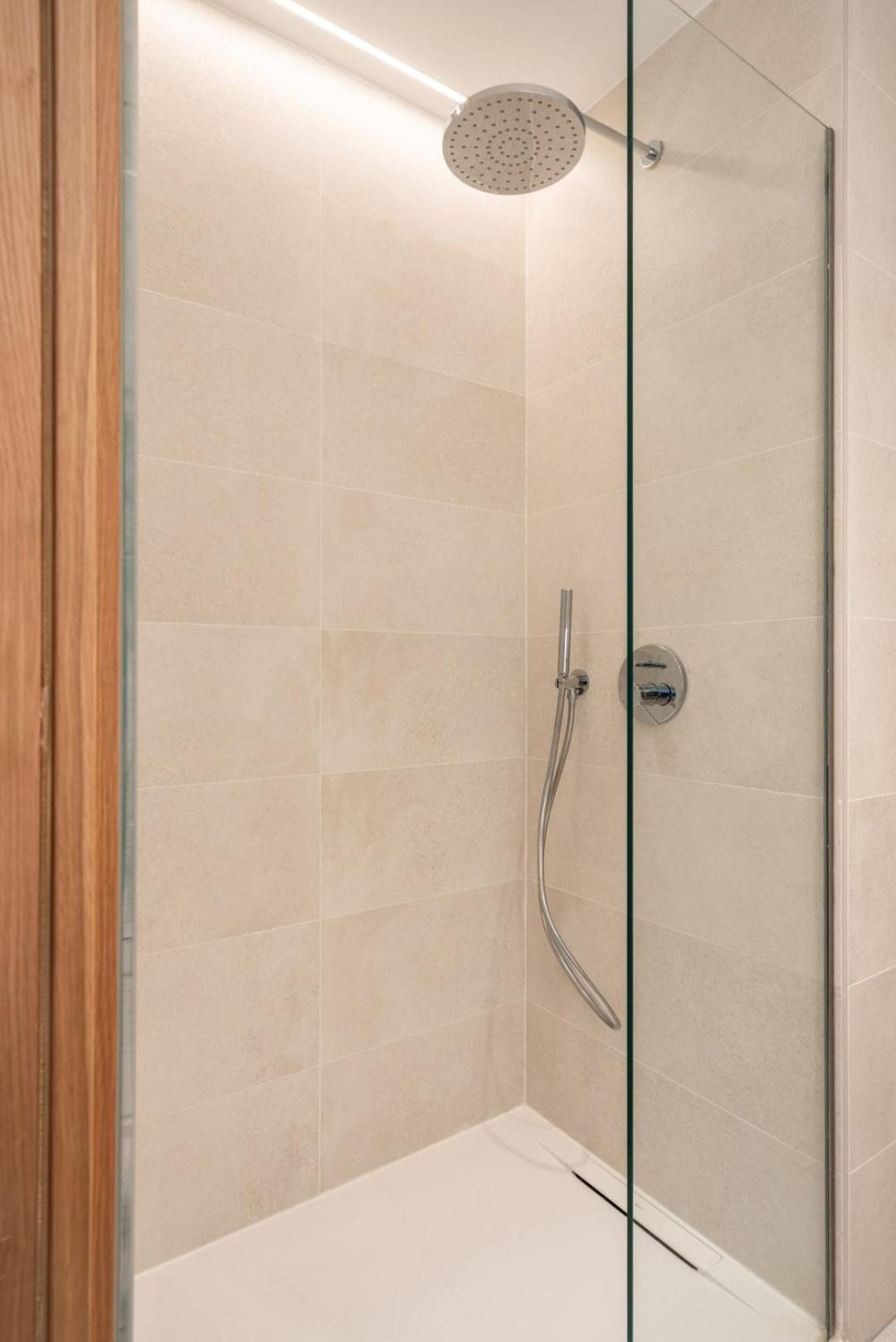 Elegance & Comfort In Chamberi- 4c